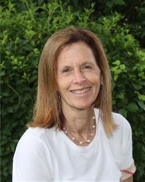 Liz Hausman 